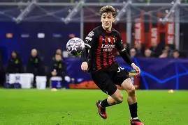 武汉三镇发布备战花絮；转会期状态回暖；法国杯任务艰巨；数据趋势出现新变化的简单介绍